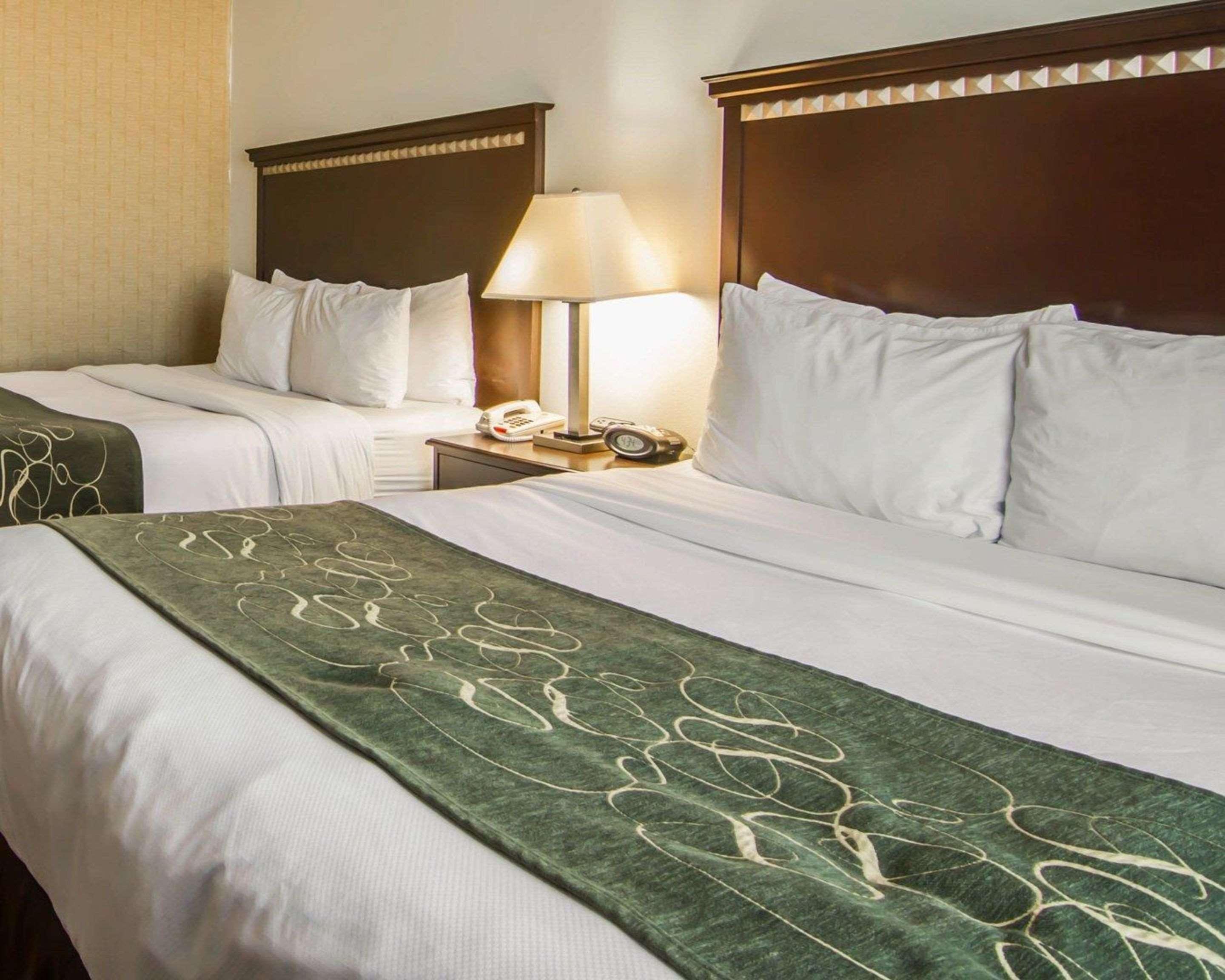 Comfort Suites West Dallas - Cockrell Hill Екстер'єр фото