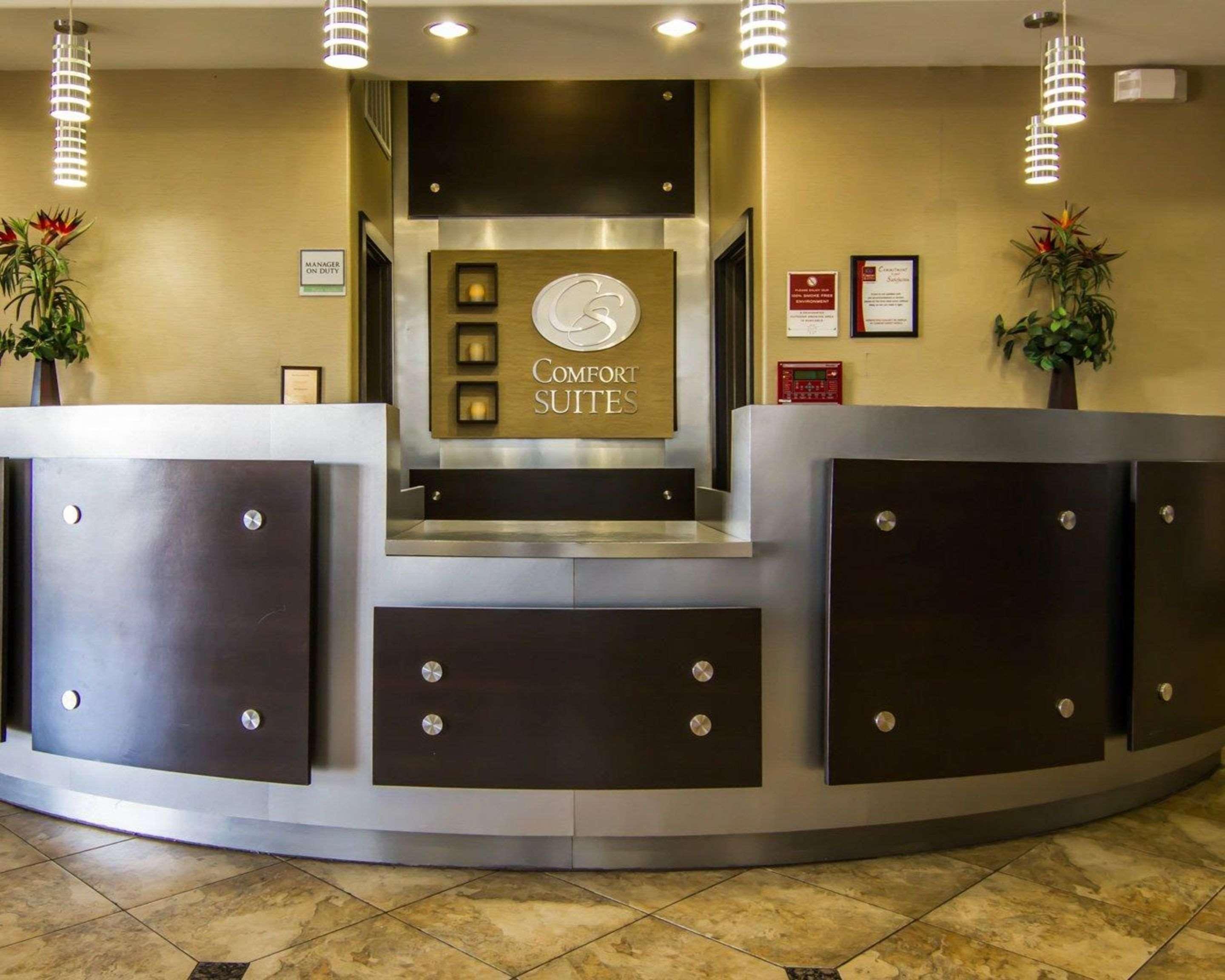 Comfort Suites West Dallas - Cockrell Hill Екстер'єр фото