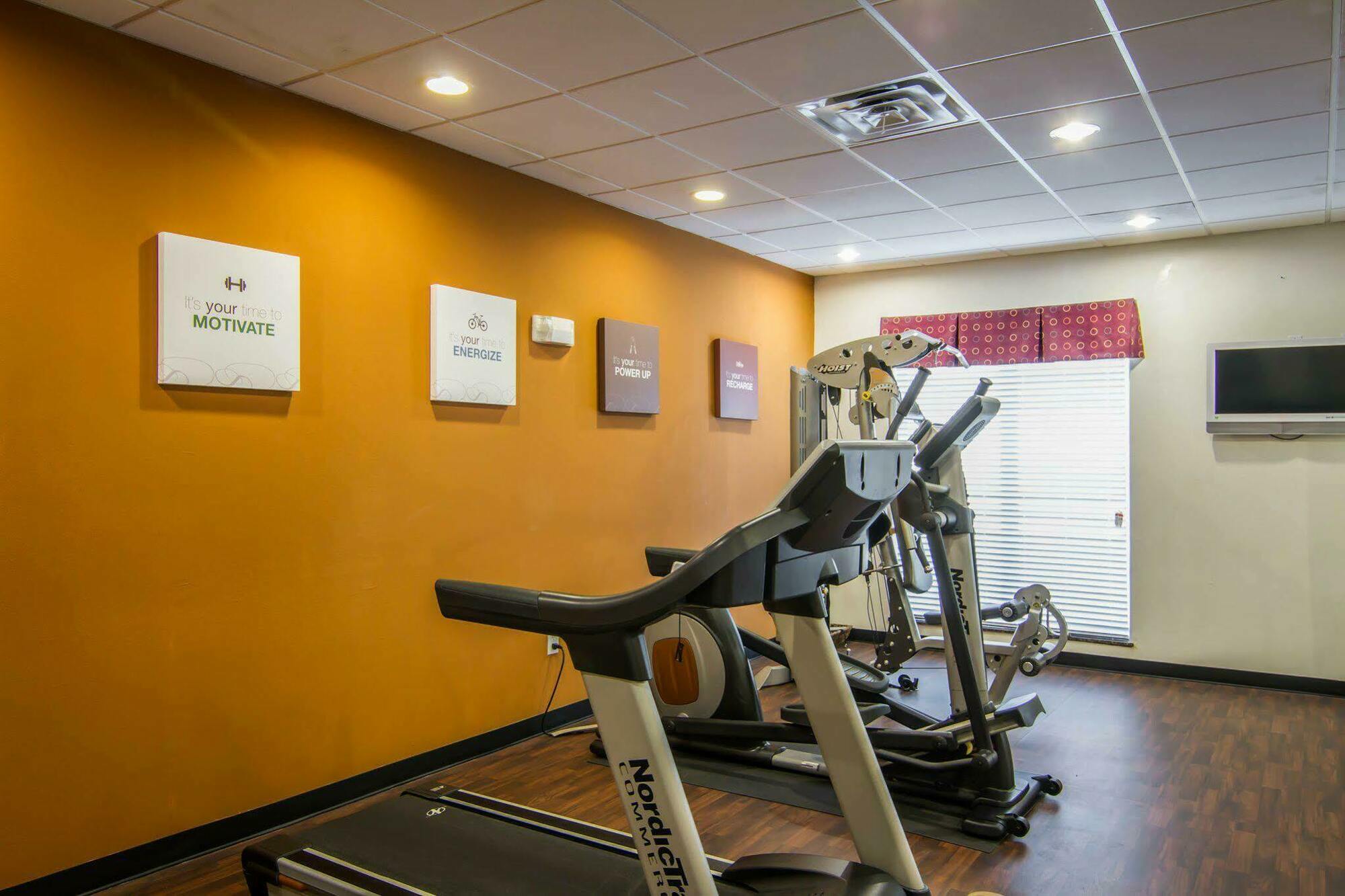 Comfort Suites West Dallas - Cockrell Hill Екстер'єр фото